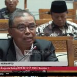 Interupsi soal UU DKJ, Aleg PKS Usulkan Jakarta Jadi Ibu Kota Legislatif