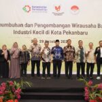 Anggota Komisi VII DPR RI Hendry Munief dan Kemenperin RI Beri Pelatihan bagi 360 Pelaku IKM di Pekanbaru