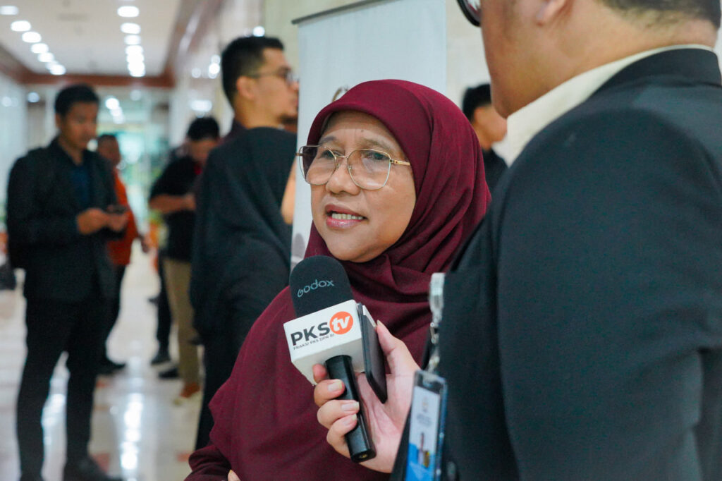 Saadiah Uluputty Desak Evaluasi Harga Tiket Pesawat demi Keadilan Akses ...