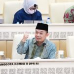 Anggota Komisi II DPR RI Jazuli Juwaini: Kebijakan Batas Belanja Pegawai Jangan Sampai Korbankan Nasib Honorer dan Pembangunan Daerah