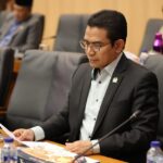 Rapat Pansus Daerah Kepulauan, Hendry Munief Soroti Pesisir Riau dan Dorong Anggaran Afirmatif
