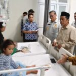 Jenguk Korban KMP Putri Yasmin di RSUD Tripat, Abdul Hadi Pastikan Korban Mendapatkan Perawatan