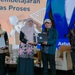 Reni Astuti: Teknologi Harus Menguatkan Guru, Bukan Menggantikan Perannya